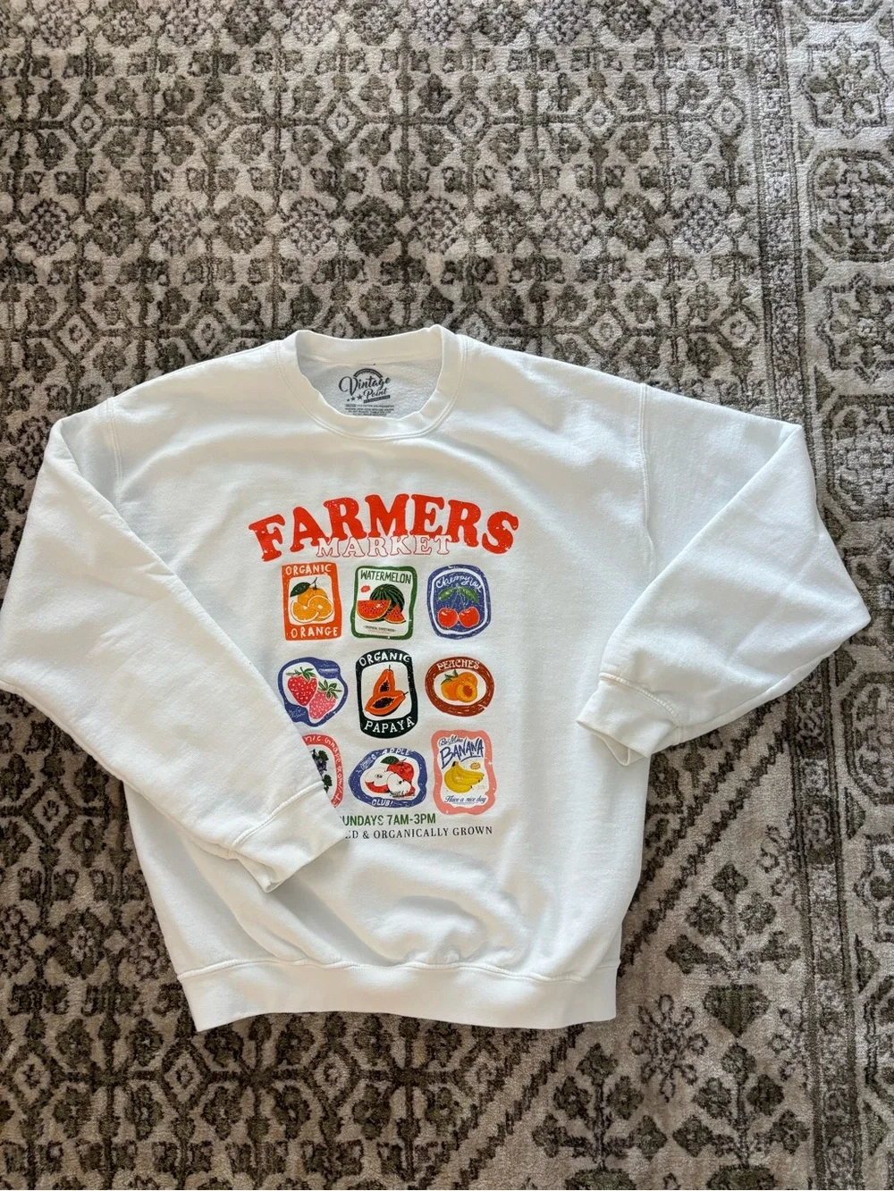 Vintage Point - White Crewneck Sweatshirt with Farmers Market Fruit Graphic